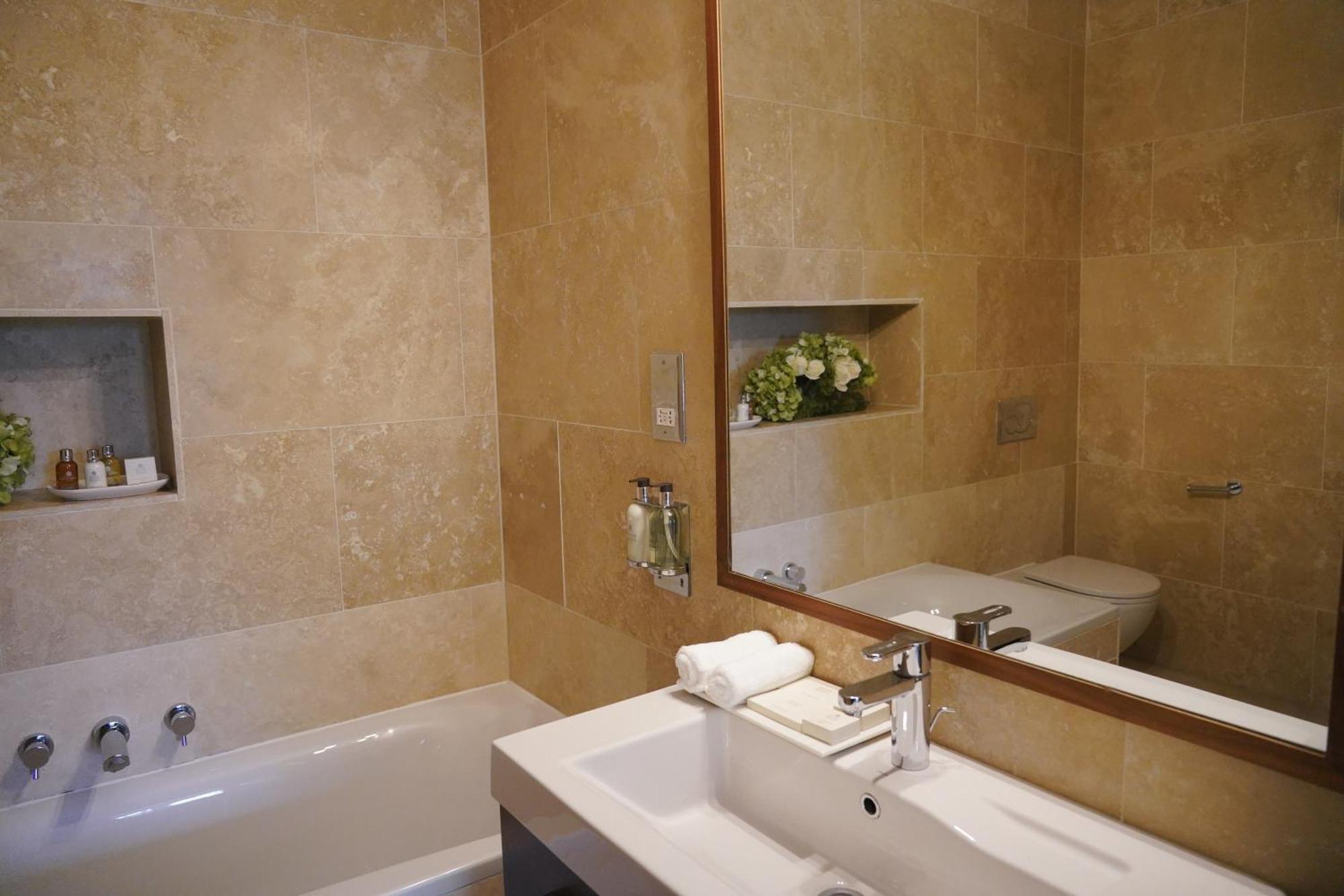 Hotel 40 Winks Hospitality Durham Zewnętrze zdjęcie